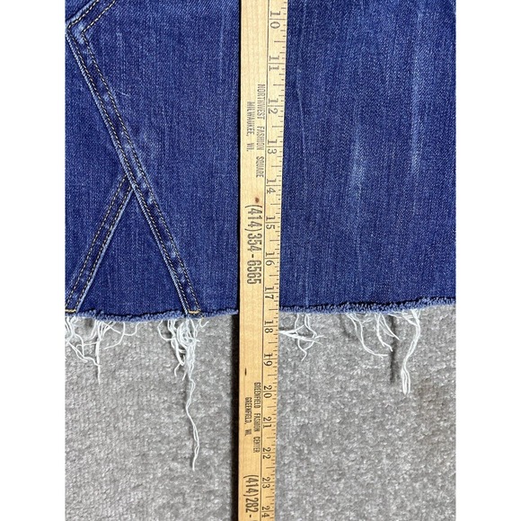 Old Navy Jean Skirt Womens Size 8 Stretch Blue Denim Raw Hem Pockets - Picture 7 of 7